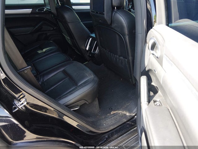45105569 :رقم المزاد ، WP1AB2A27CLA48395 vin ، 2012 Porsche Cayenne S مزاد بيع