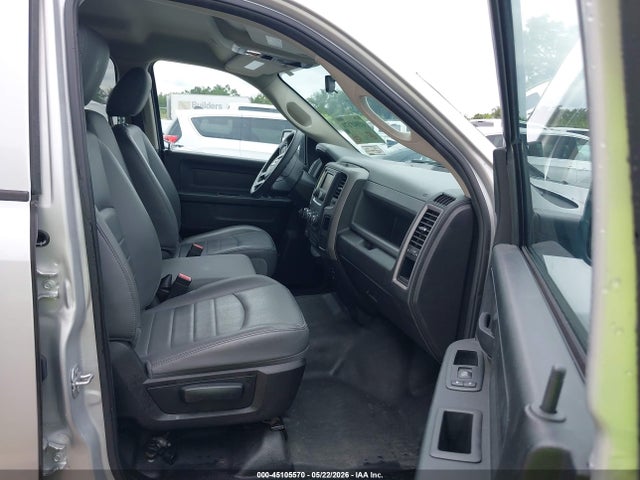 Продаж на аукціоні авто 2018 Ram 1500 Tradesman  4x2 5'7 Box, vin: 1C6RR6KG1JS303621, номер лоту: 45105570