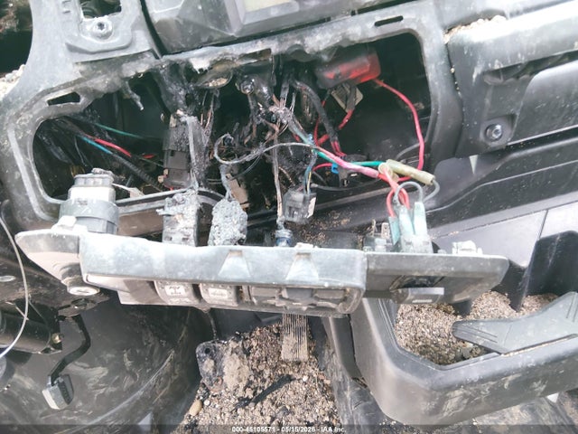 45105571 :رقم المزاد ، 3JBUUAX45PK003311 vin ، 2023 Can-am Defender Max Limited Cab Hd10 مزاد بيع