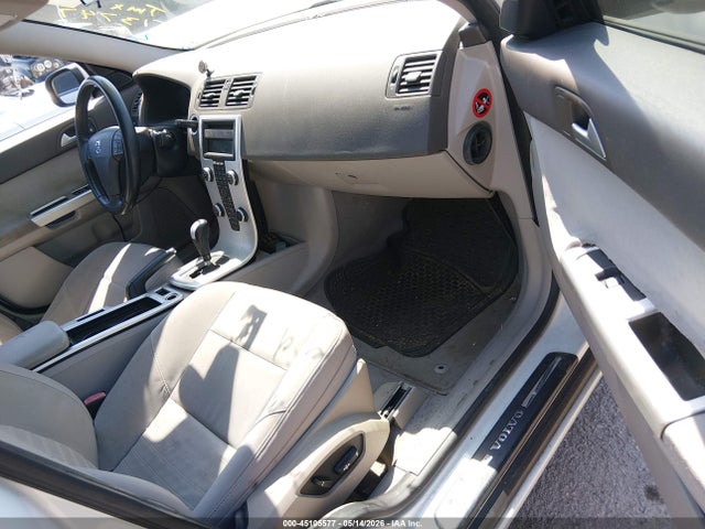Продажа на аукционе авто 2010 Volvo S40 2.4i, vin: YV1382MS2A2513747, номер лота: 45105577