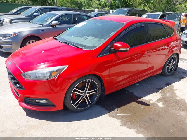 45105603 :رقم المزاد ، 1FADP3L93HL266945 vin ، 2017 Ford Focus St مزاد بيع