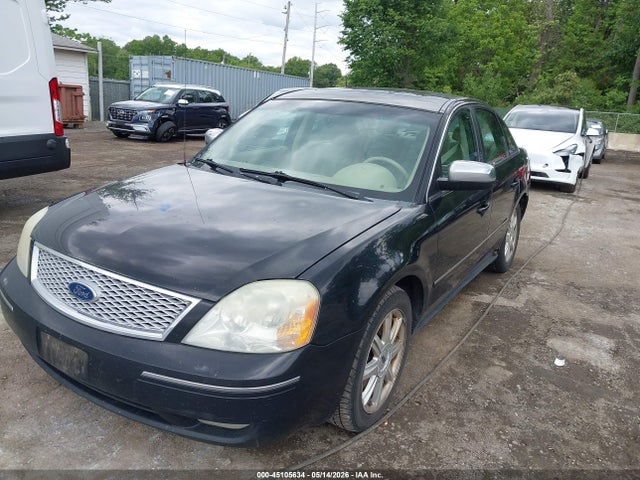 45105634 :رقم المزاد ، 1FAHP25105G132997 vin ، 2005 Ford Five Hundred Limited مزاد بيع