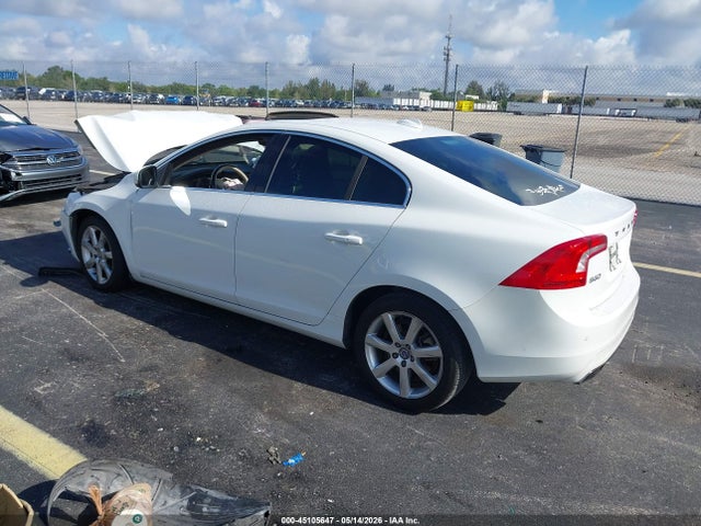Продаж на аукціоні авто 2016 Volvo S60 T5 Drive-e Premier, vin: YV126MFK9G2391892, номер лоту: 45105647