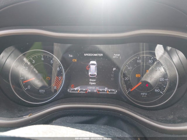 2015 Jeep Cherokee Limited მანქანა იყიდება აუქციონზე, vin: 1C4PJMDS1FW510958, აუქციონის ნომერი: 45105669