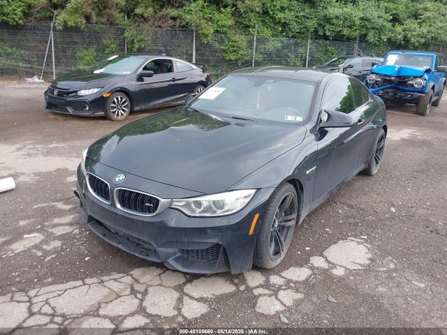 BMW M4 2016 WBS3R9C56GK336161 Image 2