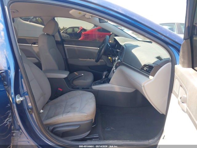 2020 Hyundai Elantra Sel მანქანა იყიდება აუქციონზე, vin: 5NPD84LF9LH556266, აუქციონის ნომერი: 45105691