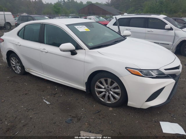 45105714 :رقم المزاد ، 4T1G11AK3LU976316 vin ، 2020 Toyota Camry Se مزاد بيع