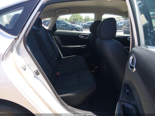 3N1AB7AP4KY319870 Nissan SENTRA SV