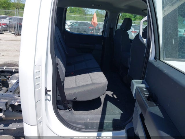 45105793 :رقم المزاد ، 1FTEW1LP2SKD74507 vin ، 2025 Ford F-150 Xl مزاد بيع