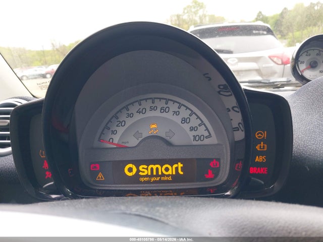Aukcja sprzedaży 2015 Smart Fortwo Electric Drive Passion, vin: WMEEJ9AA5FK830969, numer aukcji: 45105798