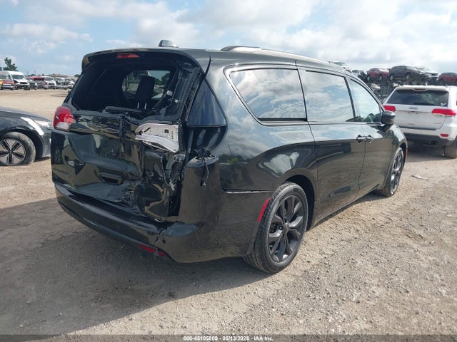 45105809 :رقم المزاد ، 2C4RC1FG3JR356717 vin ، 2018 Chrysler Pacifica Touring Plus مزاد بيع