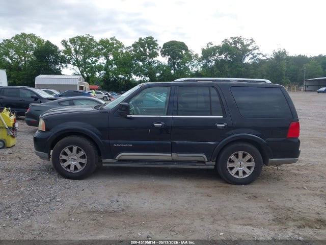 45105814 :رقم المزاد ، 5LMFU27RX4LJ33506 vin ، 2004 Lincoln Navigator مزاد بيع