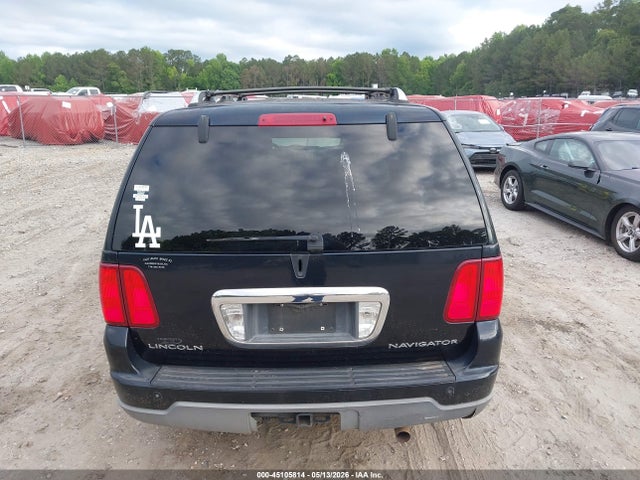 45105814 :رقم المزاد ، 5LMFU27RX4LJ33506 vin ، 2004 Lincoln Navigator مزاد بيع