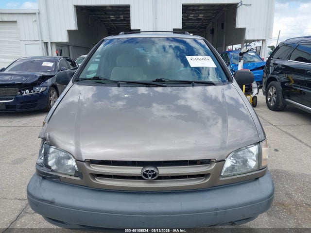 Продажа на аукционе авто 1999 Toyota Sienna Le, vin: 4T3ZF13C9XU137333, номер лота: 45105824