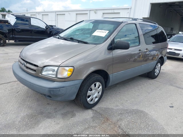 Продажа на аукционе авто 1999 Toyota Sienna Le, vin: 4T3ZF13C9XU137333, номер лота: 45105824