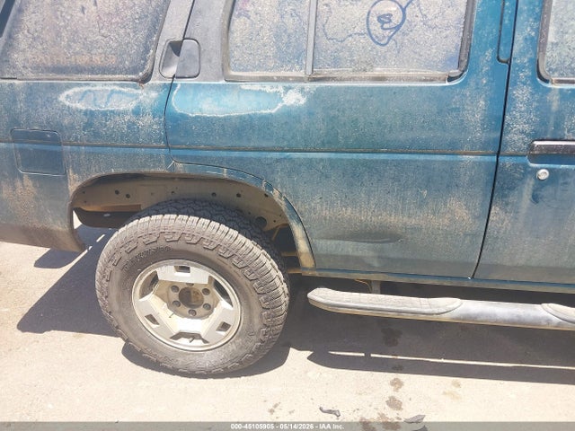 1995 Nissan Pathfinder Le/se/xe მანქანა იყიდება აუქციონზე, vin: JN8HD17Y7SW016810, აუქციონის ნომერი: 45105905