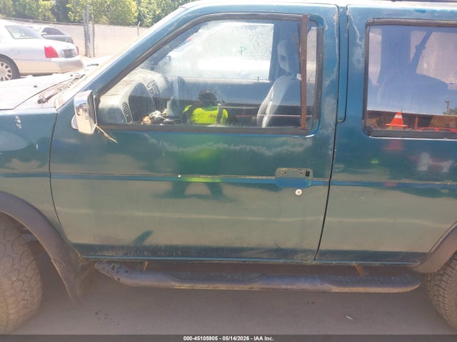 1995 Nissan Pathfinder Le/se/xe მანქანა იყიდება აუქციონზე, vin: JN8HD17Y7SW016810, აუქციონის ნომერი: 45105905