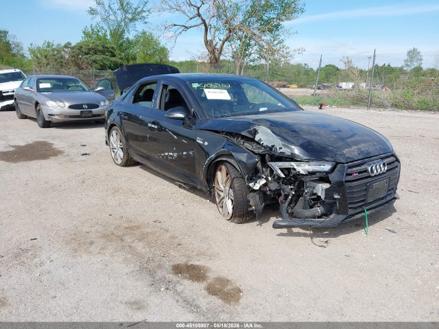 Продажа на аукционе авто 2018 Audi S4 3.0t Premium Plus, vin: WAUB4AF45JA233605, номер лота: 45105907