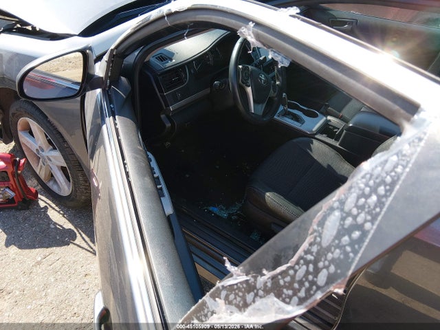 2014 Toyota Camry Se მანქანა იყიდება აუქციონზე, vin: 4T1BF1FKXEU420401, აუქციონის ნომერი: 45105909