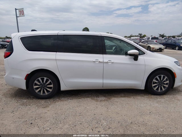 Aukcja sprzedaży 2023 Chrysler Pacifica Hybrid Touring L, vin: 2C4RC1L74PR575490, numer aukcji: 45105928