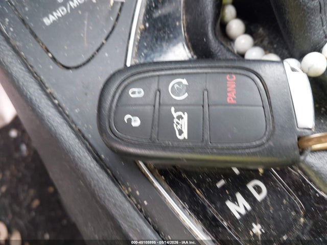 45105995 :رقم المزاد ، 1C4PJMDX7KD104927 vin ، 2019 Jeep Cherokee Limited 4x4 مزاد بيع
