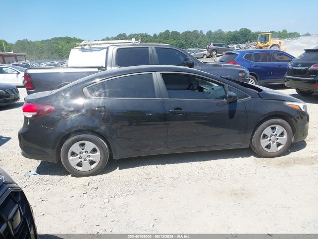 45106008 :رقم المزاد ، 3KPFK4A77JE234362 vin ، 2018 Kia Forte Lx مزاد بيع