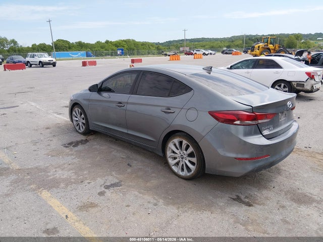 2017 Hyundai Elantra Se მანქანა იყიდება აუქციონზე, vin: KMHD74LF2HU081006, აუქციონის ნომერი: 45106011