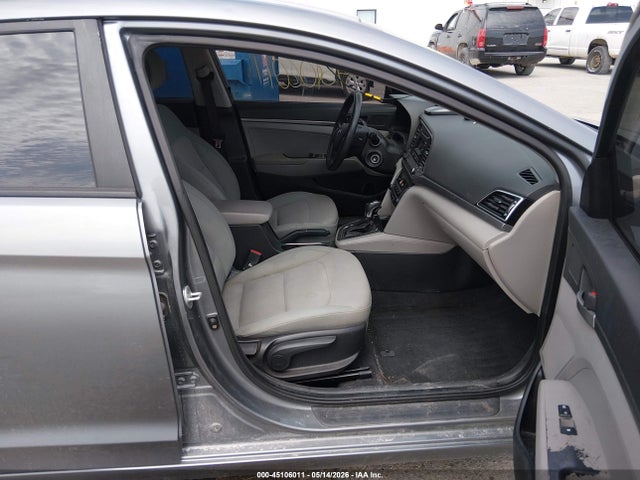2017 Hyundai Elantra Se მანქანა იყიდება აუქციონზე, vin: KMHD74LF2HU081006, აუქციონის ნომერი: 45106011