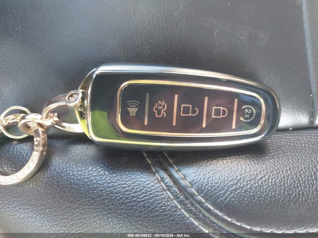 Aukcja sprzedaży 2018 Ford Escape Titanium, vin: 1FMCU9J90JUA68579, numer aukcji: 45106033