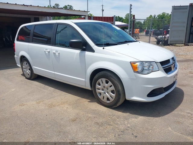 Auction sale of the 2018 Dodge Grand Caravan Se, vin: 2C4RDGBG1JR323902, lot number: 45106037