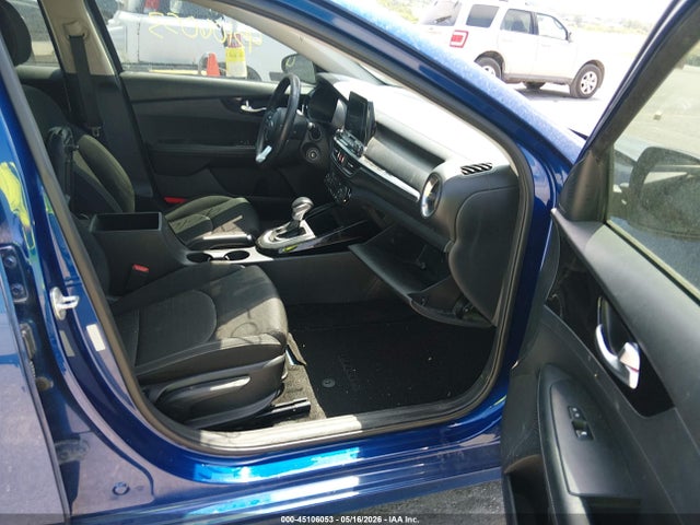 Продаж на аукціоні авто 2019 Kia Forte S, vin: 3KPF34AD7KE041777, номер лоту: 45106053