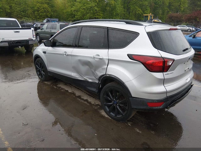 Продаж на аукціоні авто 2019 Ford Escape Se, vin: 1FMCU0GD6KUB29409, номер лоту: 45106091