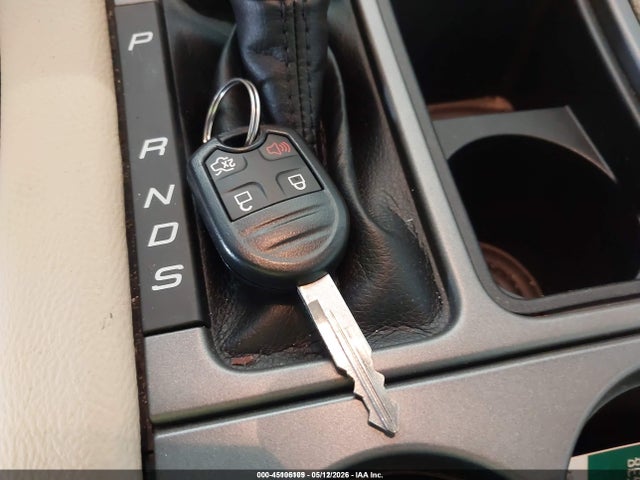 1FAHP2D81KG111912 Ford TAURUS SE