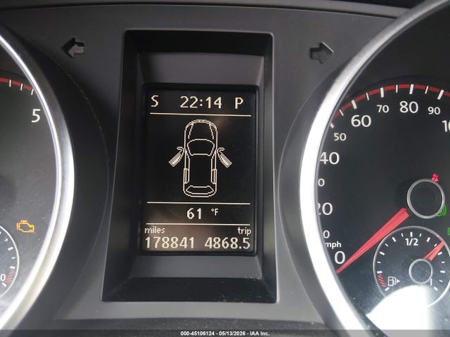 Auction sale of the 2012 Volkswagen Gti 4-door, vin: WVWHV7AJ6CW221639, lot number: 45106124