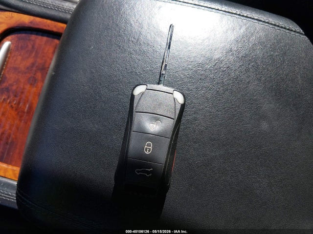 2006 Porsche Cayenne Turbo/turbo S მანქანა იყიდება აუქციონზე, vin: WP1AC29P26LA91754, აუქციონის ნომერი: 45106126