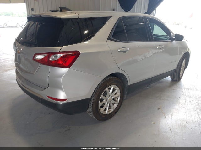 2GNAXHEV8J6319343 Chevrolet EQUINOX LS