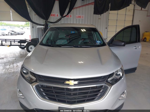 2GNAXHEV8J6319343 Chevrolet EQUINOX LS