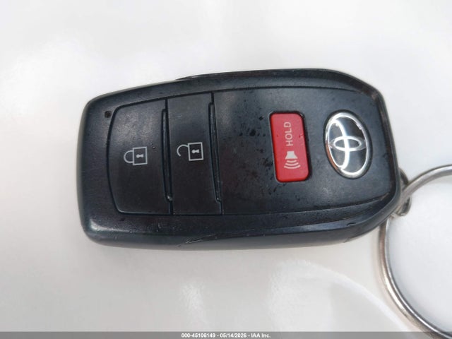 Aukcja sprzedaży 2022 Toyota Corolla Cross Le, vin: 7MUCAAAG0NV012994, numer aukcji: 45106149