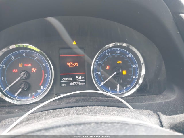 2T1BURHE1HC896330 Toyota COROLLA LE