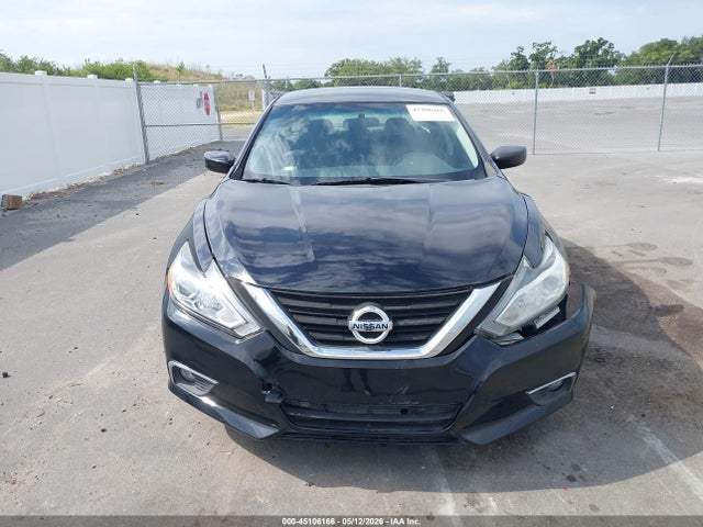 45106166 :رقم المزاد ، 1N4AL3APXJC113615 vin ، 2018 Nissan Altima 2.5 Sr مزاد بيع