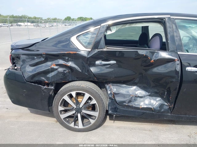45106166 :رقم المزاد ، 1N4AL3APXJC113615 vin ، 2018 Nissan Altima 2.5 Sr مزاد بيع