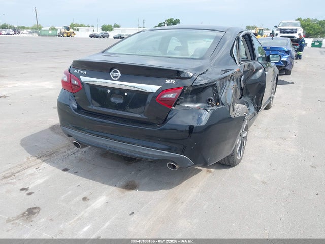 45106166 :رقم المزاد ، 1N4AL3APXJC113615 vin ، 2018 Nissan Altima 2.5 Sr مزاد بيع