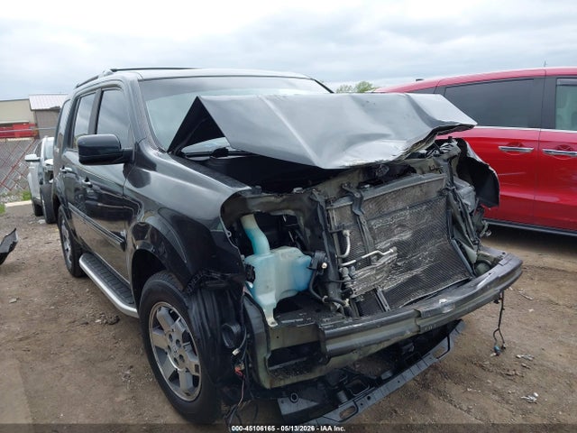 Продажа на аукционе авто 2011 Honda Pilot Touring, vin: 5FNYF3H95BB010775, номер лота: 45106165