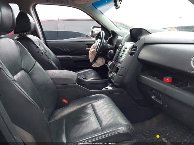 Продажа на аукционе авто 2011 Honda Pilot Touring, vin: 5FNYF3H95BB010775, номер лота: 45106165