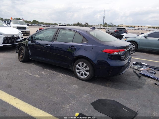 2022 Toyota Corolla Le მანქანა იყიდება აუქციონზე, vin: 5YFEPMAE7NP284064, აუქციონის ნომერი: 45106183