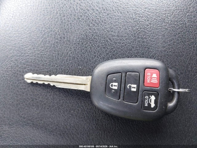 2012 Toyota Camry Se მანქანა იყიდება აუქციონზე, vin: 4T1BF1FK8CU506920, აუქციონის ნომერი: 45106189