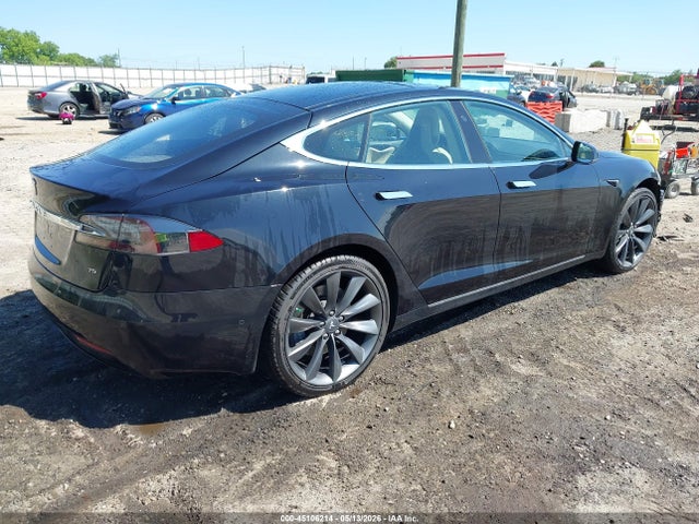 Продаж на аукціоні авто 2017 Tesla Model S 60/75, vin: 5YJSA1E15HF204318, номер лоту: 45106214