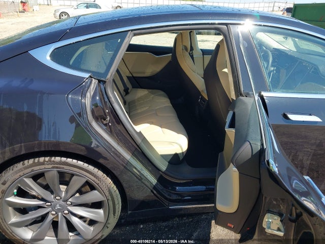 Продаж на аукціоні авто 2017 Tesla Model S 60/75, vin: 5YJSA1E15HF204318, номер лоту: 45106214