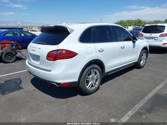 Porsche Cayenne Platinum Edition 2014 WP1AA2A28ELA93187 Image 4