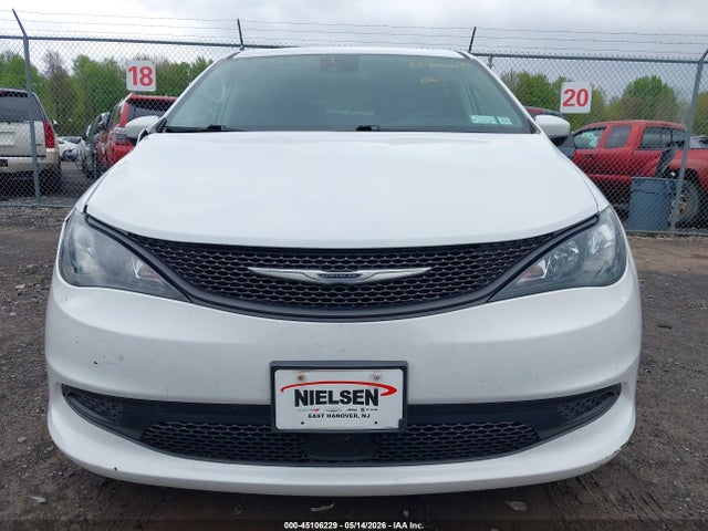 45106229 :رقم المزاد ، 2C4RC1CG5PR568497 vin ، 2023 Chrysler Voyager Lx مزاد بيع